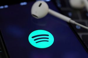 streaming music online