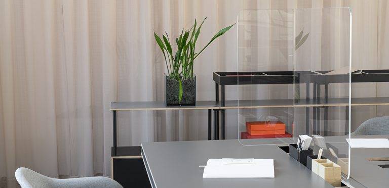 Get Antique Office Desks for Decorating Your Office